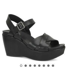 Women's Black Wedge Sandals